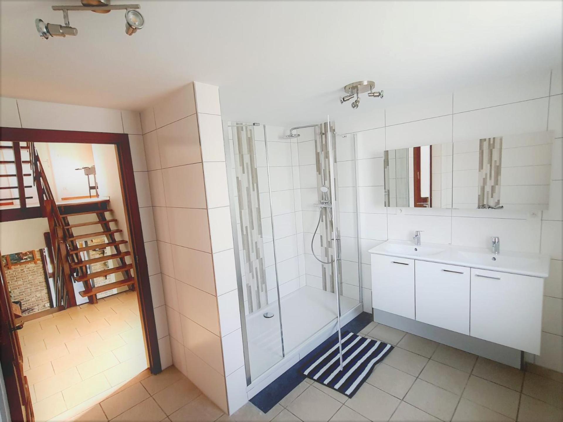 Maison De Vacances Situee Entre Liege, Tongres Et Vise Slins Esterno foto